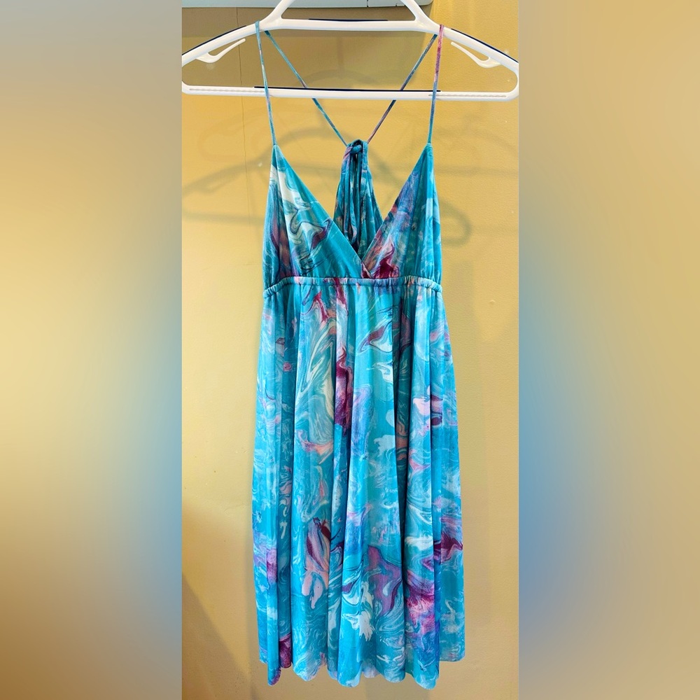 Women’s Buttermelon mini sun dress, absolutely gorgeous, new with tags, medium